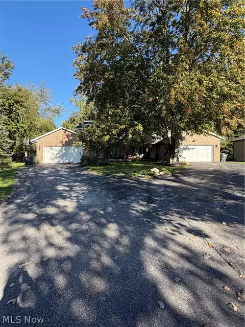 453-455 S Frank Blvd, Akron, OH 44313