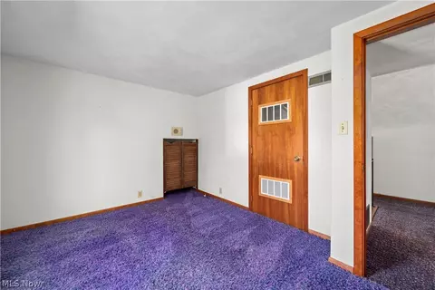Bedroom - 111 Yunker Ct, Elyria, OH 44035 photo 3 of 5