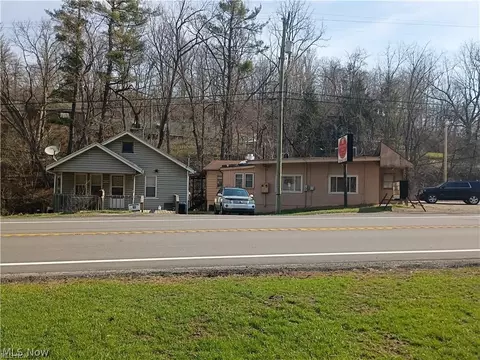 42250 Cadiz Dennison Rd, Cadiz, OH 43907