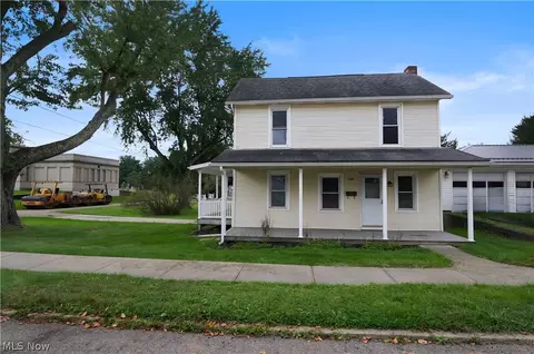 292 2nd St SE, Carrollton, OH 44615