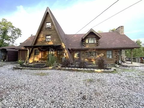 1238 Longview Rd, Reedy, WV 25270