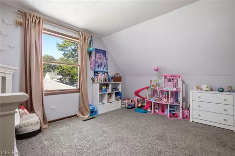Bedroom - 216 Longford Ave, Elyria, OH 44035 photo 6 of 10