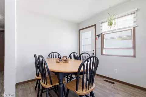 Dining - 216 Longford Ave, Elyria, OH 44035 photo 2 of 2