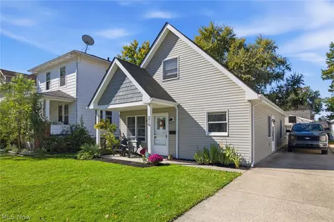 Exterior - 216 Longford Ave, Elyria, OH 44035 photo 2 of 11