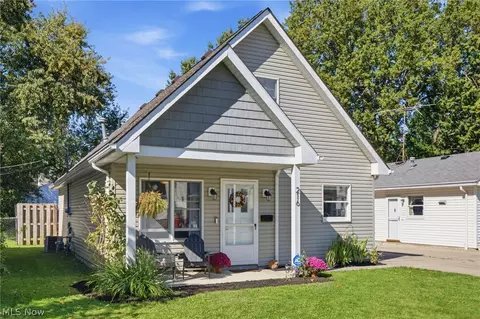 Exterior - 216 Longford Ave, Elyria, OH 44035 photo 9 of 11