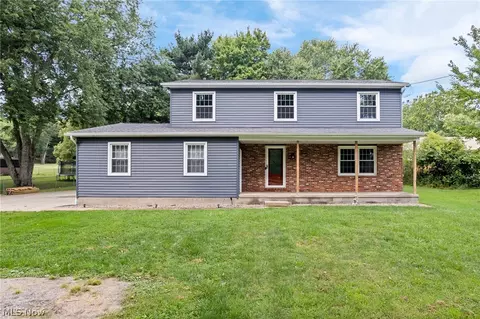 4618 S Arlington Rd, Uniontown, OH 44685