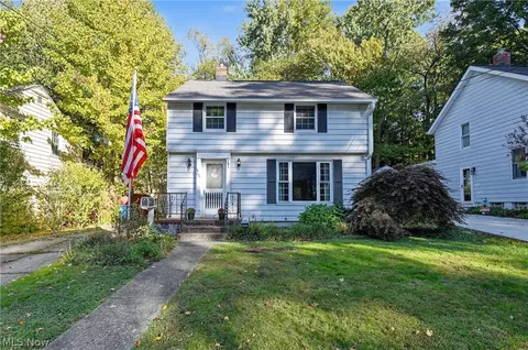 Exterior - 621 N Willow St, Kent, OH 44240 photo 2 of 4