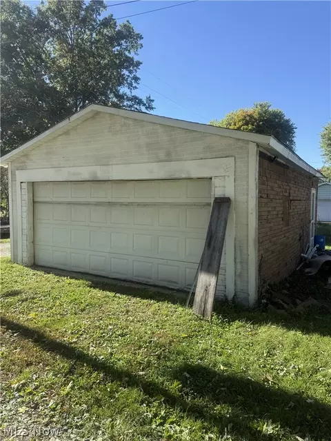316 E 3rd St #REAR, Dover, OH 44622 photo 3