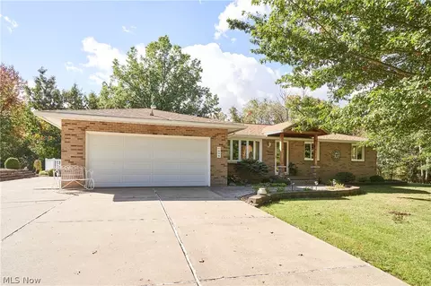 7439 High Mill Ave NW, Canal Fulton, OH 44614
