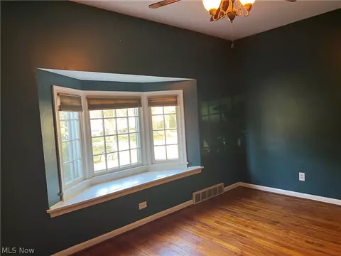 Living - 2018 W 10th St, Ashtabula, OH 44004 photo 3 of 4