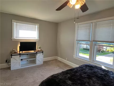Bedroom - 2018 W 10th St, Ashtabula, OH 44004 photo 3 of 13