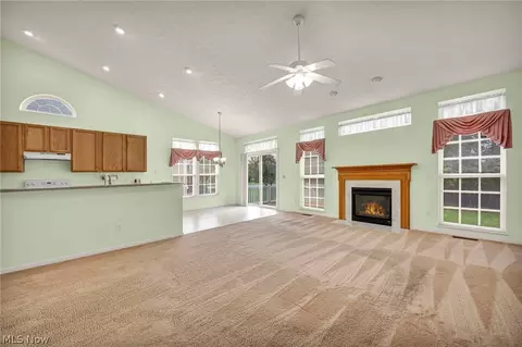 Living - 922 Rustic Ct, Brunswick, OH 44212 photo 1 of 4