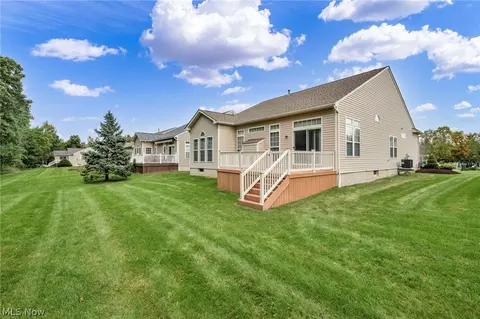 Exterior - 922 Rustic Ct, Brunswick, OH 44212 photo 9 of 11