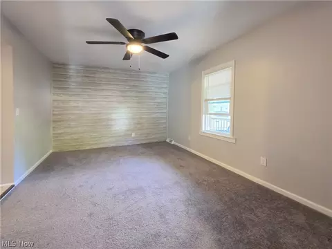 Living - 39 Forest Ave SE, Massillon, OH 44646 photo 2 of 2