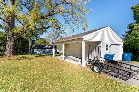 Other - 153 Elm St, Struthers, OH 44471 photo 6 of 8