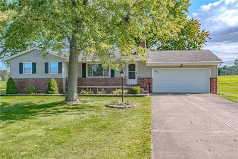 Exterior - 149 Pine St, Creston, OH 44217 photo 8 of 8
