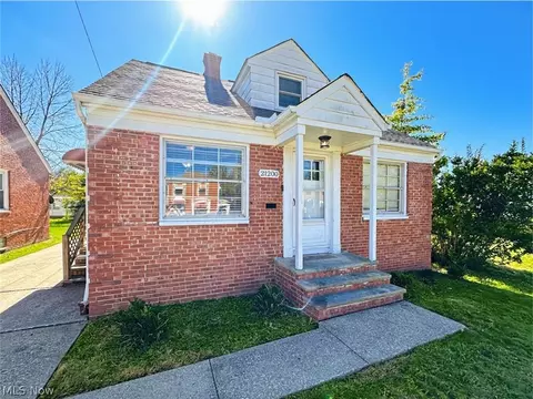 21200 Tracy Ave, Euclid, OH 44123