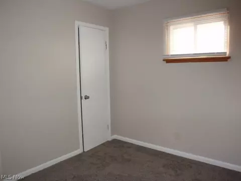 801 Concord Ave, Elyria, OH 44035 photo 11