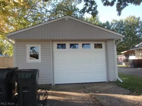 801 Concord Ave, Elyria, OH 44035 photo 15