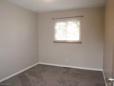 801 Concord Ave, Elyria, OH 44035 photo 12