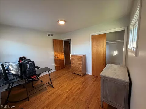Bedroom - 676 Lucille Dr, Elyria, OH 44035 photo 5 of 6