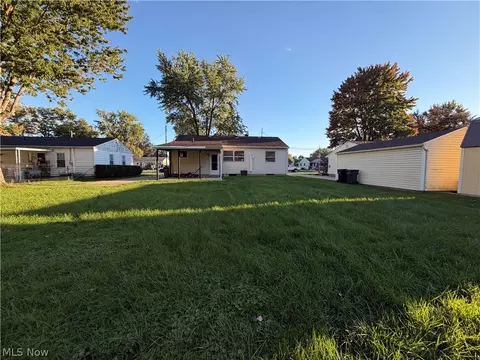 Exterior - 676 Lucille Dr, Elyria, OH 44035 photo 2 of 3