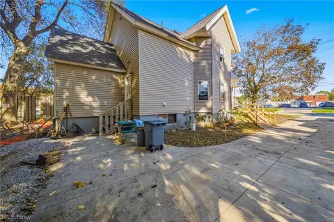 Exterior - 4211 Park Ave, Ashtabula, OH 44004 photo 1 of 5