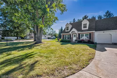Exterior - 9838 Highgate Ct, Mentor, OH 44060 photo 4 of 10