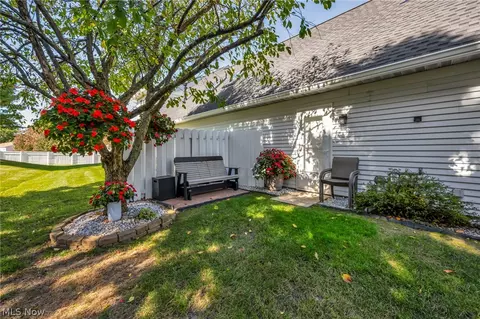 Exterior - 9838 Highgate Ct, Mentor, OH 44060 photo 7 of 10