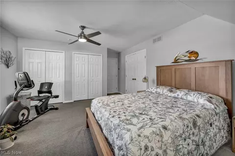 Bedroom - 9838 Highgate Ct, Mentor, OH 44060 photo 3 of 6