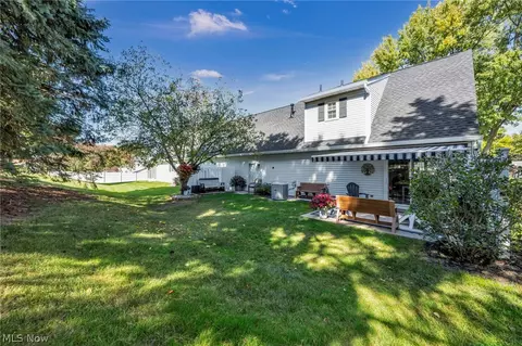 Exterior - 9838 Highgate Ct, Mentor, OH 44060 photo 5 of 10