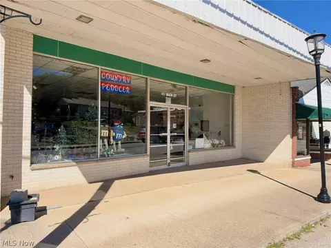 346 Main St, Grantsville, WV 26147