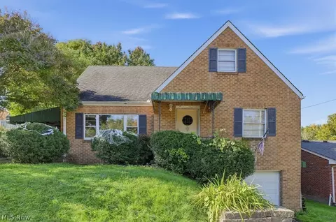 246 Wayne Ave, Weirton, WV 26062