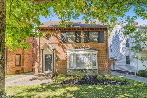 3710 Lynnfield Rd, Shaker Heights, OH 44122