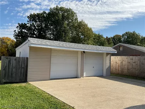 Other - 1729 Rockefeller Rd, Wickliffe, OH 44092 photo 4 of 5