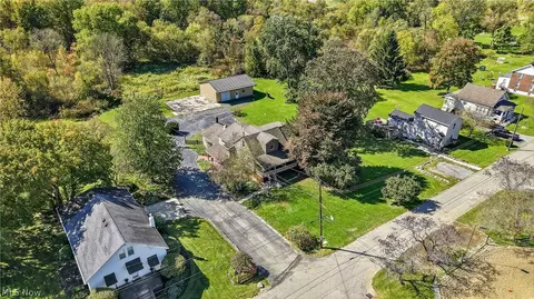 View/Area - 668 Hazelton St, Masury, OH 44438 photo 2 of 7