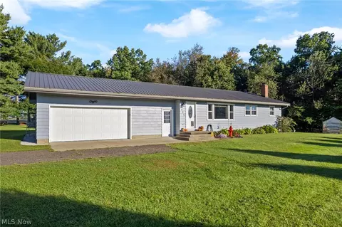 8455 Columbus Rd, Shreve, OH 44676