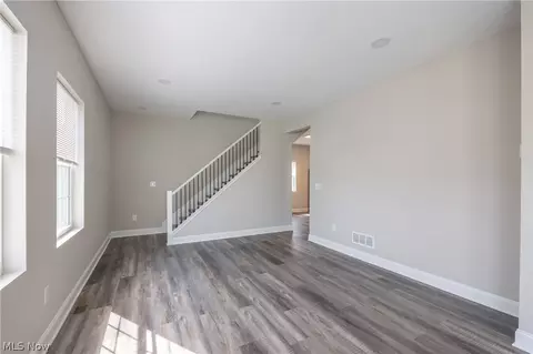 Living - 1716 Robindale St, Wickliffe, OH 44092 photo 5 of 5