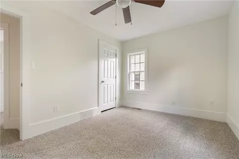 Bedroom - 156 E Mapledale Ave, Akron, OH 44301 photo 3 of 6