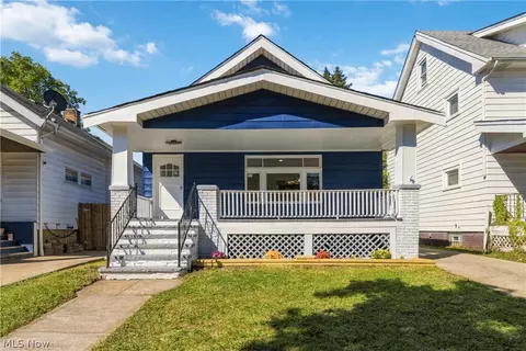 3582 W 126th St, Cleveland, OH 44111