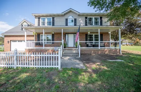 4033 W State St, New Philadelphia, OH 44663