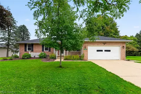 30416 Carey Rd, Salem, OH 44460