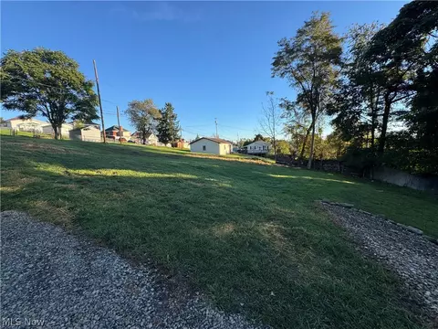 Exterior - 155 E Spring St, Cadiz, OH 43907 photo 3 of 3