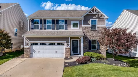 5020 Lake Forest Dr, Peninsula, OH 44264
