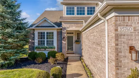 Exterior - 35760 Ithaca Dr, Avon, OH 44011 photo 8 of 8