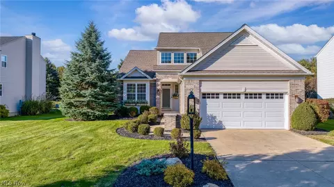 Exterior - 35760 Ithaca Dr, Avon, OH 44011 photo 2 of 8