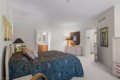 Bedroom - 35760 Ithaca Dr, Avon, OH 44011 photo 2 of 6
