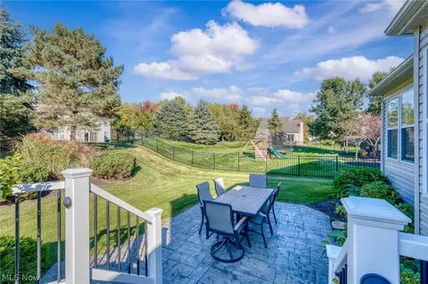 Exterior - 35760 Ithaca Dr, Avon, OH 44011 photo 6 of 8
