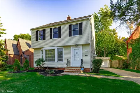 1171 Castleton Rd, Cleveland Heights, OH 44121