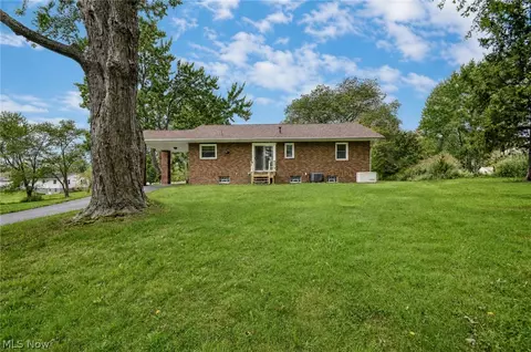 Exterior - 3864 State Rd S, Ashtabula, OH 44004 photo 1 of 15